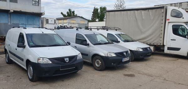 Utilizat 2011 Dacia Logan Berlinǎ | 3.000 EUR (Preț OK) - Imagine 1/4