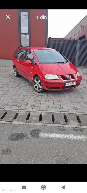Culoarerosu Utilizat 2004 VW Sharan Comfortline Monovolum | 1.700 EUR (Preț bun) - Imagine 1/4