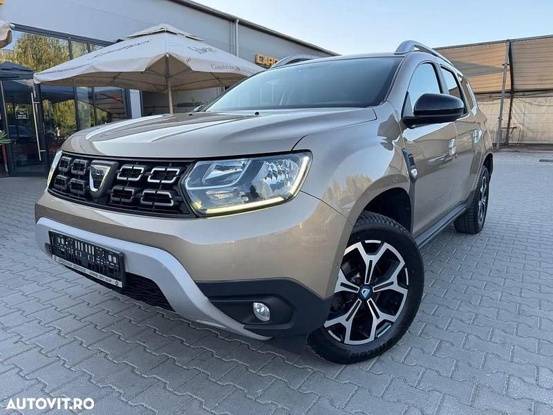 Culoarebej Utilizat 2021 Dacia Duster Prestige SUV | 13.800 EUR (Preț OK) - Imagine 1/4