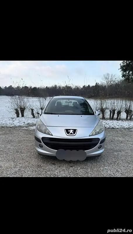 Utilizat 2006 Peugeot 207 Hatchback | 1.350 EUR (Preț OK) - Imagine 1/4