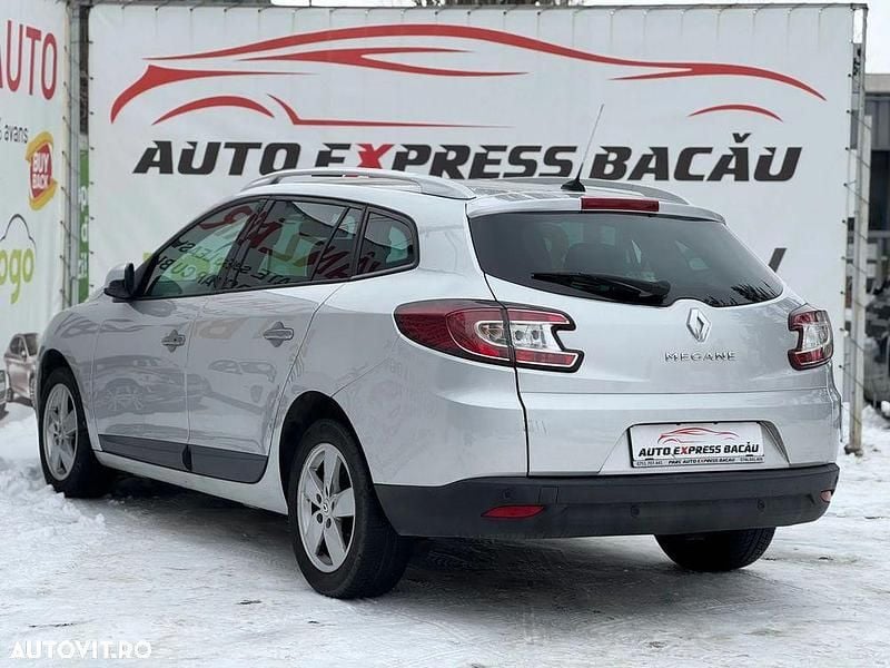 Second-hand Renault Mégane GrandTour 130 CP (95 kW) 2010 Culoareargint Break