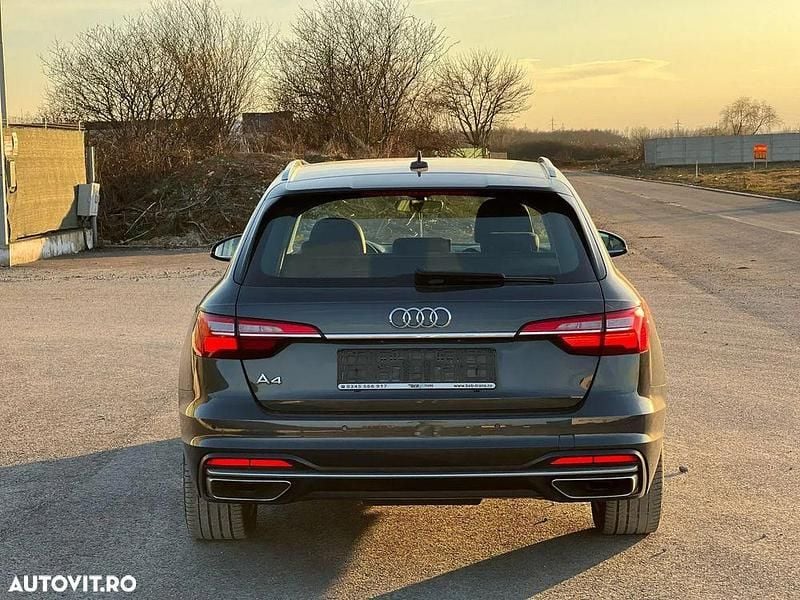 Second-hand Audi A4 150 CP (110 kW) 2024 Culoarenegru Break