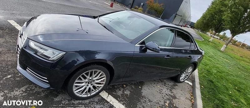 Culoarealbastru Utilizat 2018 Audi A4 Sport Berlinǎ | 15.900 EUR (Super Preț) - Imagine 1/4