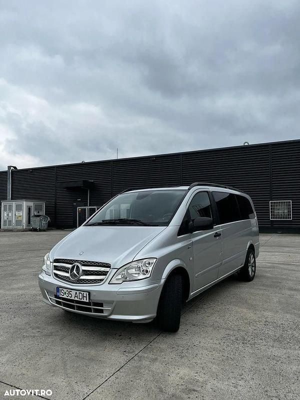 Gri Utilizat 2012 Mercedes Vito Monovolum | 7.950 EUR (Super Preț) - Imagine 1/4
