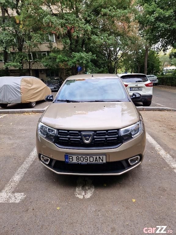 Utilizat 2018 Dacia Logan Berlinǎ | 7.800 EUR (Preț OK) - Imagine 1/3
