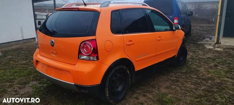 Second-hand VW Polo Cross 100 CP (73 kW) 2007 Culoareportocaliu Hatchback