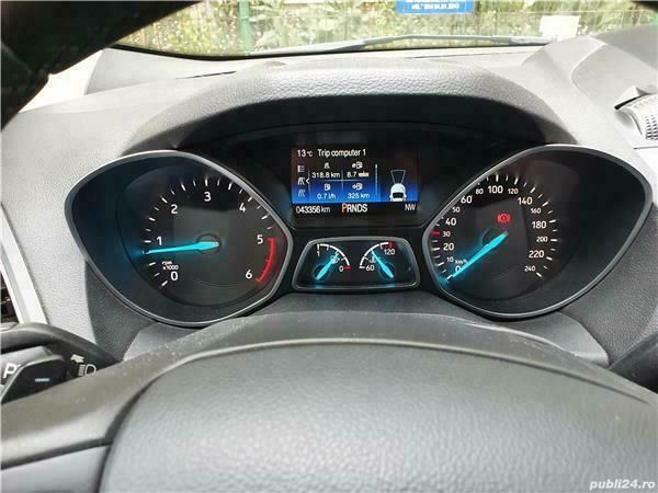 Rosu Utilizat 2017 Ford Kuga SUV | 20.500 EUR - Imagine 1/4