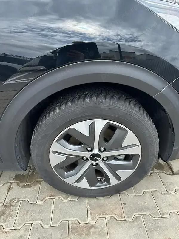 Utilizat 2022 Kia e-Niro SUV | 18.999 EUR - Imagine 1/4