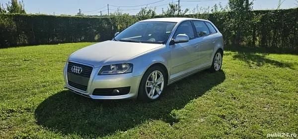 Argintiu Utilizat 2010 Audi A3 Hatchback | 4.890 EUR (Preț OK) - Imagine 1/4