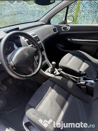 Utilizat 2006 Peugeot 307 Hatchback | 2.200 EUR (Preț OK) - Imagine 1/4