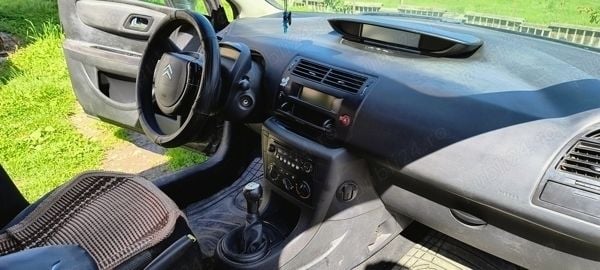 Utilizat 2007 Citroën C4 Hatchback | 1.300 EUR (Preț OK) - Imagine 1/4