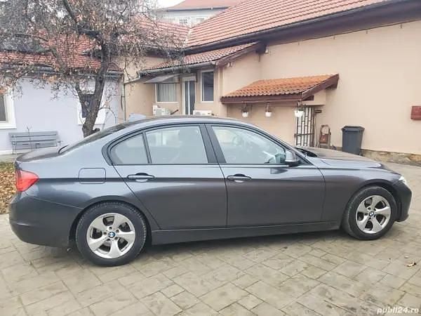 Second-hand BMW 320 165 CP (121 kW) 2015 Berlinǎ