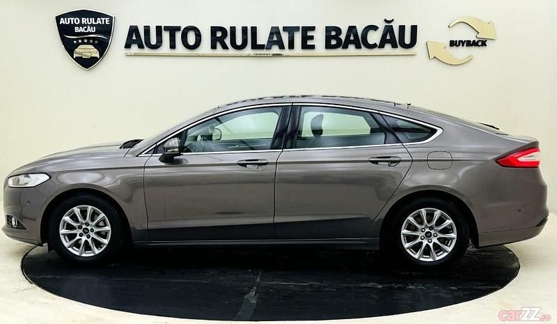 Second-hand Ford Mondeo 116 CP (85 kW) 2015 Culoaregri Berlinǎ