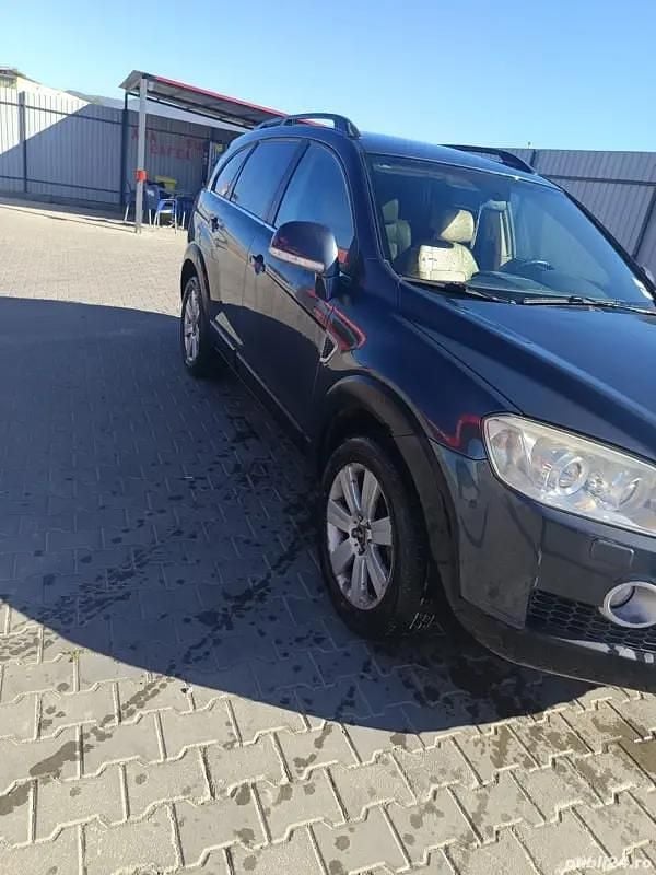 Second-hand Chevrolet Captiva 150 CP (110 kW) 2007 SUV
