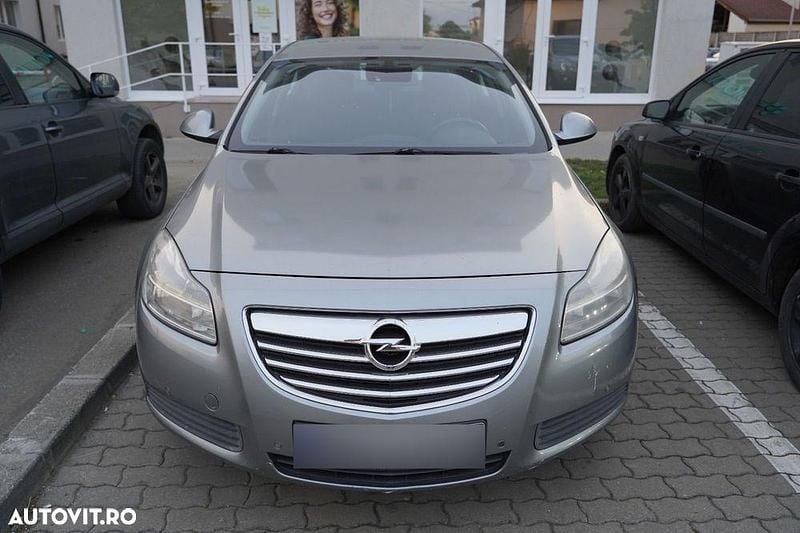 Culoaregri Utilizat 2010 Opel Insignia Berlinǎ | 3.100 EUR (Preț OK) - Imagine 1/4