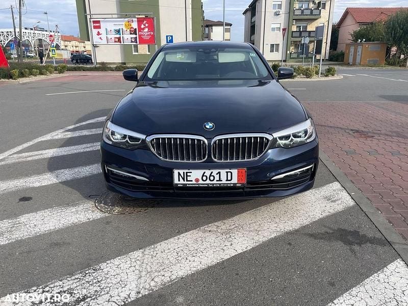 Culoarealbastru Utilizat 2020 BMW 530e Berlinǎ | 29.500 EUR (Preț bun) - Imagine 1/4