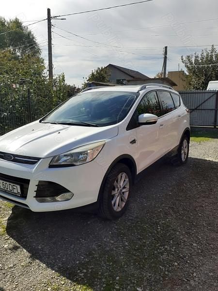 Utilizat 2016 Ford Kuga SUV | 11.500 EUR (Puțin scump) - Imagine 1/4