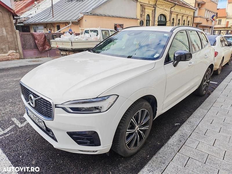 Culoarealb Second-hand 2020 Volvo XC60 R-Design SUV | 22.990 EUR (Preț bun) - Imagine 1/4