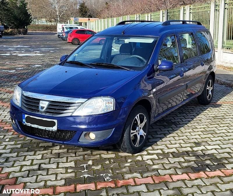 Second-hand Dacia Logan 90 CP (66 kW) 2010 Culoarealbastru Break