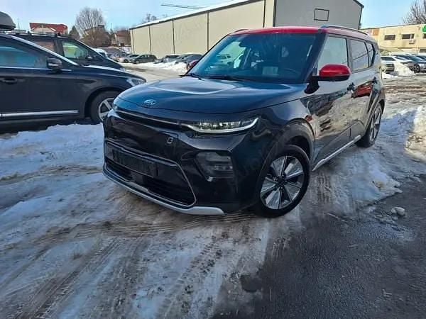 Second-hand Kia Soul Premium 150 kW (204 CP) 2021 Culoarenegru SUV