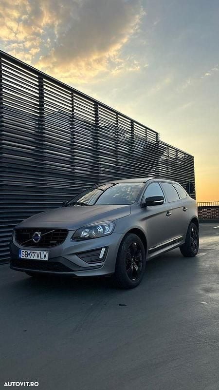 Culoaregri Utilizat 2015 Volvo XC60 R-Design SUV | 16.000 EUR (Preț OK) - Imagine 1/4