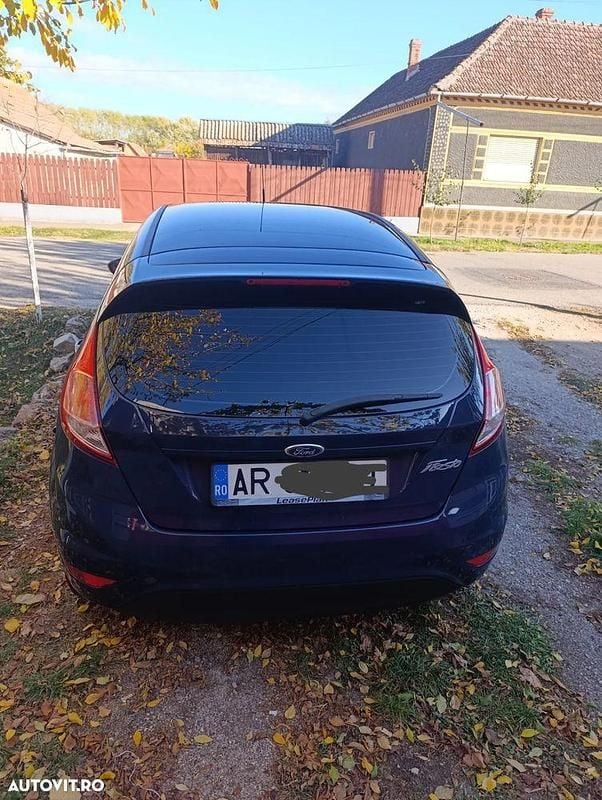 Second-hand Ford Fiesta 75 CP (55 kW) 2016 Culoarealbastru