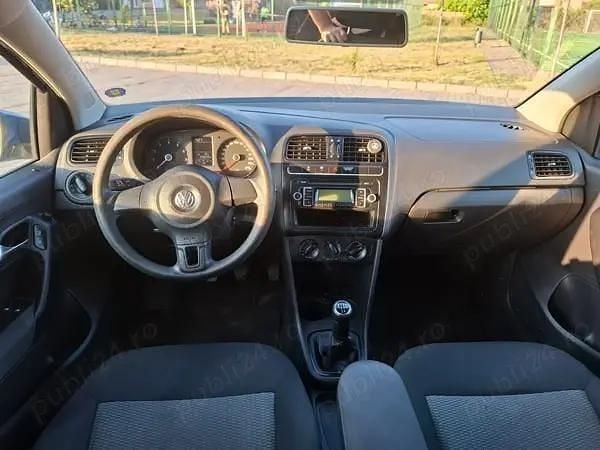 Utilizat 2010 VW Polo Hatchback | 3.150 EUR (Preț OK) - Imagine 1/4