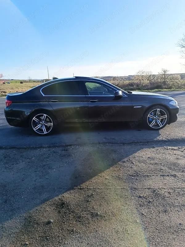 Utilizat 2010 BMW 530 Berlinǎ | 8.500 EUR (Preț OK) - Imagine 1/4