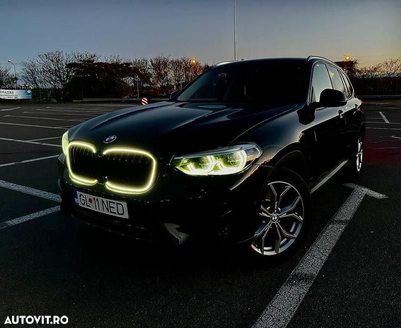 Culoaremaro Utilizat 2018 BMW X3 Advantage SUV | 22.900 EUR (Preț OK) - Imagine 1/4