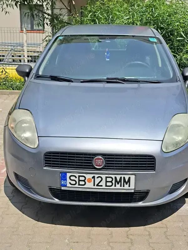Utilizat 2007 Fiat Grande Punto Hatchback | 1.550 EUR - Imagine 1/4