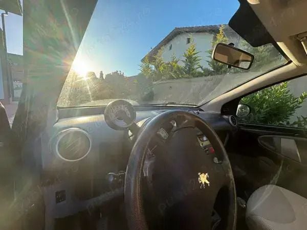 Second-hand Peugeot 107 50 CP (36 kW) 2008 Negru Hatchback