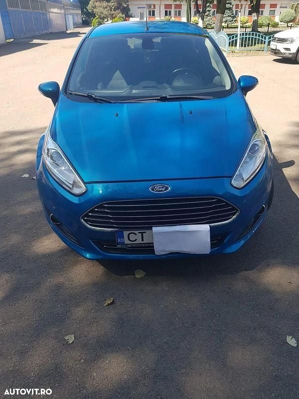 Culoarealbastru Utilizat 2015 Ford Fiesta Hatchback | 6.700 EUR (Preț OK) - Imagine 1/4