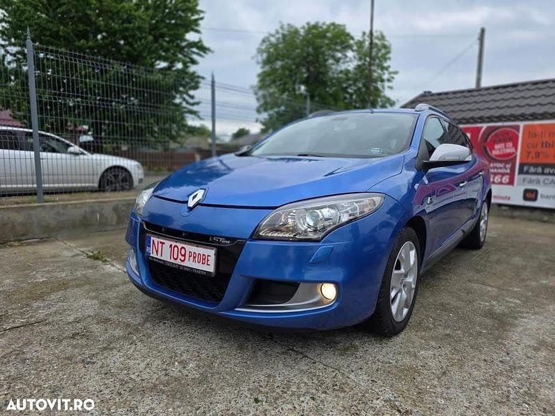 Culoarealbastru Utilizat 2011 Renault Mégane GT Line GT-Line Hatchback | 4.999 EUR - Imagine 1/4