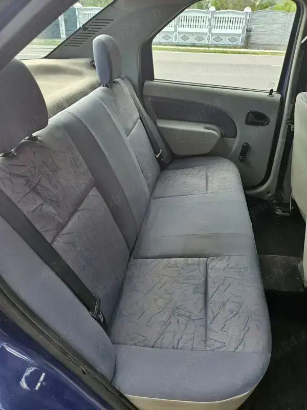 Second-hand Dacia Logan 48 CP (35 kW) 2005 Albastru Berlinǎ