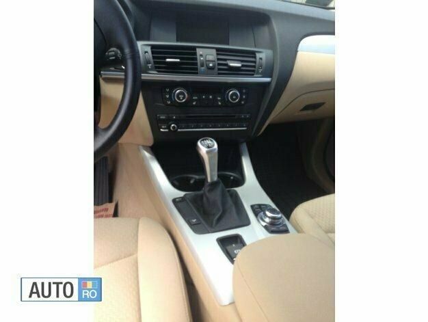 Alb Utilizat 2011 BMW X3 SUV | 15.000 EUR - Imagine 1/2