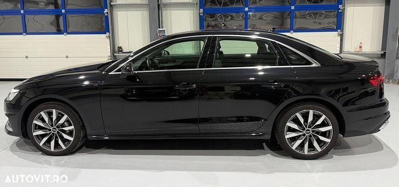 Second-hand Audi A4 Advanced 204 CP (150 kW) 2022 Culoarenegru Berlinǎ