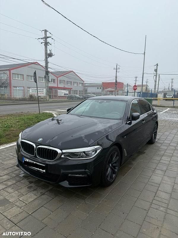 Culoarenegru Utilizat 2017 BMW 530 Comfort Edition Berlinǎ | 24.900 EUR (Preț OK) - Imagine 1/4