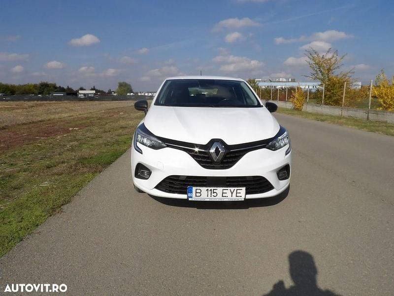 Culoarealb Utilizat 2022 Renault Clio V Hatchback | 13.950 EUR (Puțin scump) - Imagine 1/4