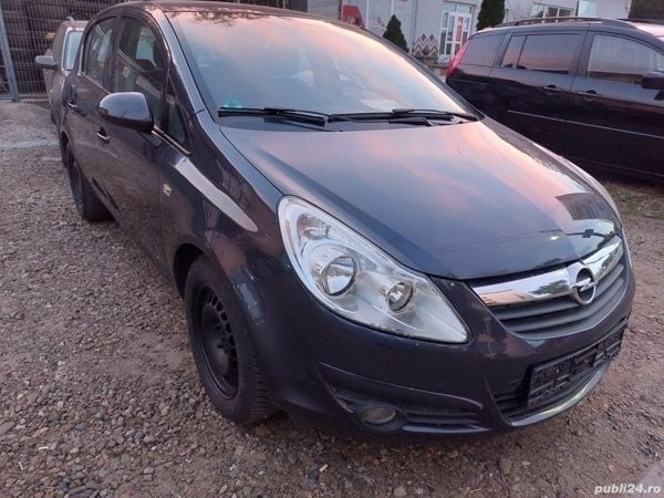 Utilizat 2010 Opel Corsa Hatchback | 2.950 EUR (Preț OK) - Imagine 1/4