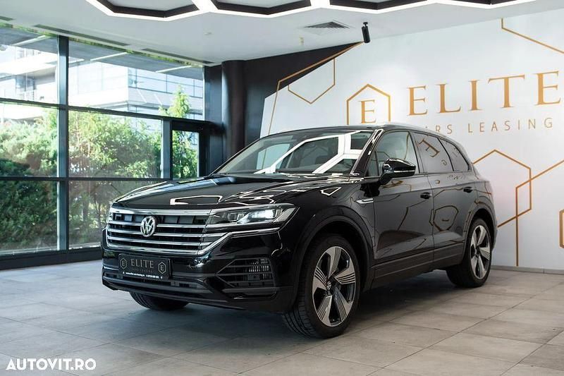 Culoarenegru Utilizat 2020 VW Touareg SUV | 43.481 EUR (Preț OK) - Imagine 1/4