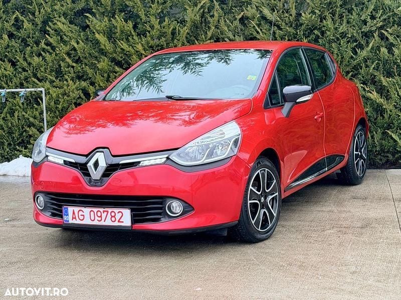 Second-hand Renault Clio IV 90 CP (66 kW) 2014 Culoarerosu