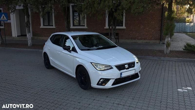 Culoarealb Utilizat 2019 Seat Ibiza FR | 10.200 EUR (Preț bun) - Imagine 1/4