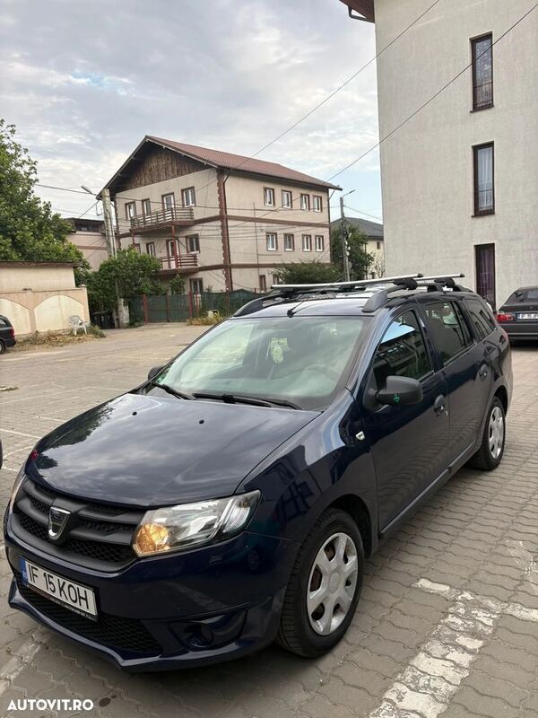 Albastru Utilizat 2015 Dacia Logan MCV Lauréate Monovolum | 4.499 EUR (Preț OK) - Imagine 1/4
