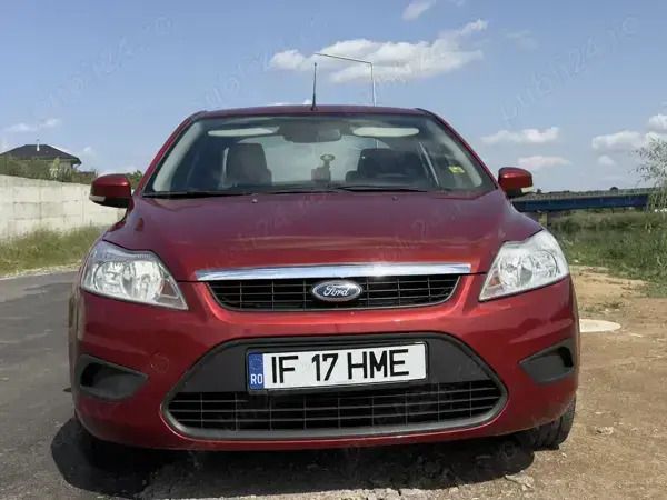 Rosu Utilizat 2009 Ford Focus Berlinǎ | 2.700 EUR (Preț OK) - Imagine 1/4