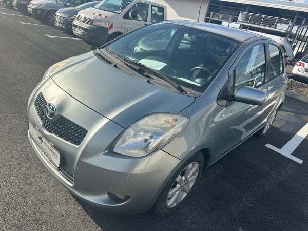 Utilizat 2008 Toyota Yaris | 4.800 EUR (Scump) - Imagine 1/4