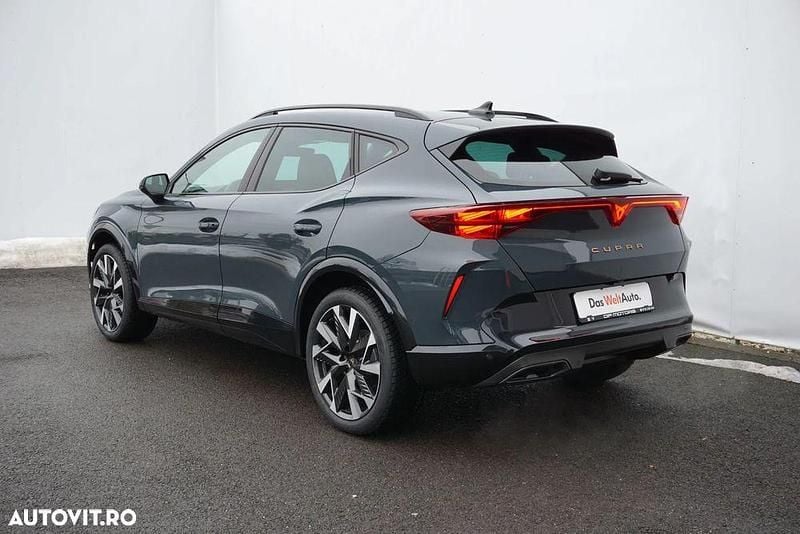 Second-hand Cupra Formentor 204 CP (150 kW) 2025 Culoarealbastru SUV