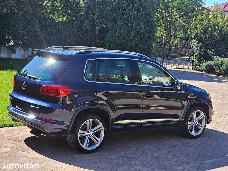 Culoareargint Utilizat 2012 VW Tiguan Sportline SUV | 8.700 EUR (Preț bun) - Imagine 1/4