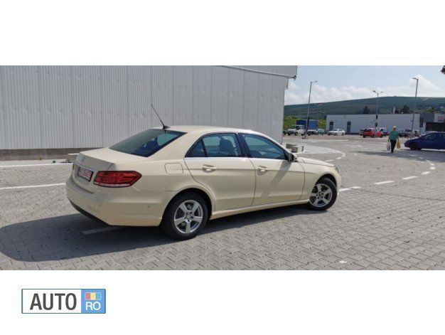 Second-hand Mercedes E200 136 CP (100 kW) 2014 Alta Berlinǎ