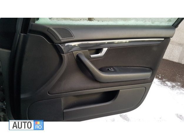 Second-hand Audi A4 131 CP (96 kW) 2003 Gri Berlinǎ