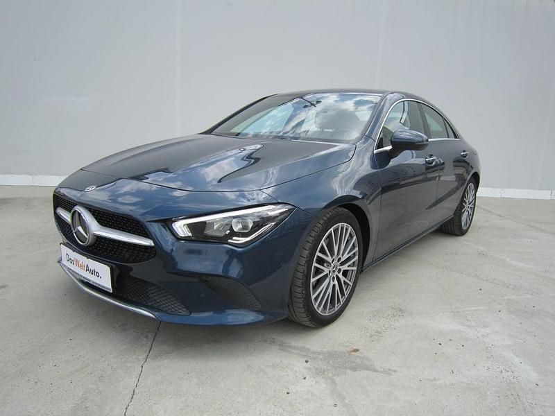 Albastru inchis metalic Utilizat 2020 Mercedes CLA200 | 28.990 EUR (Super Preț) - Imagine 1/4
